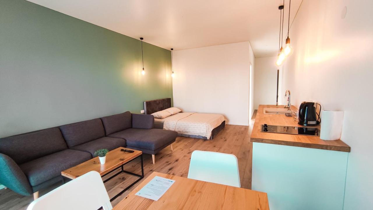 K-Town - Apartments Viabaltic Kaunas Esterno foto