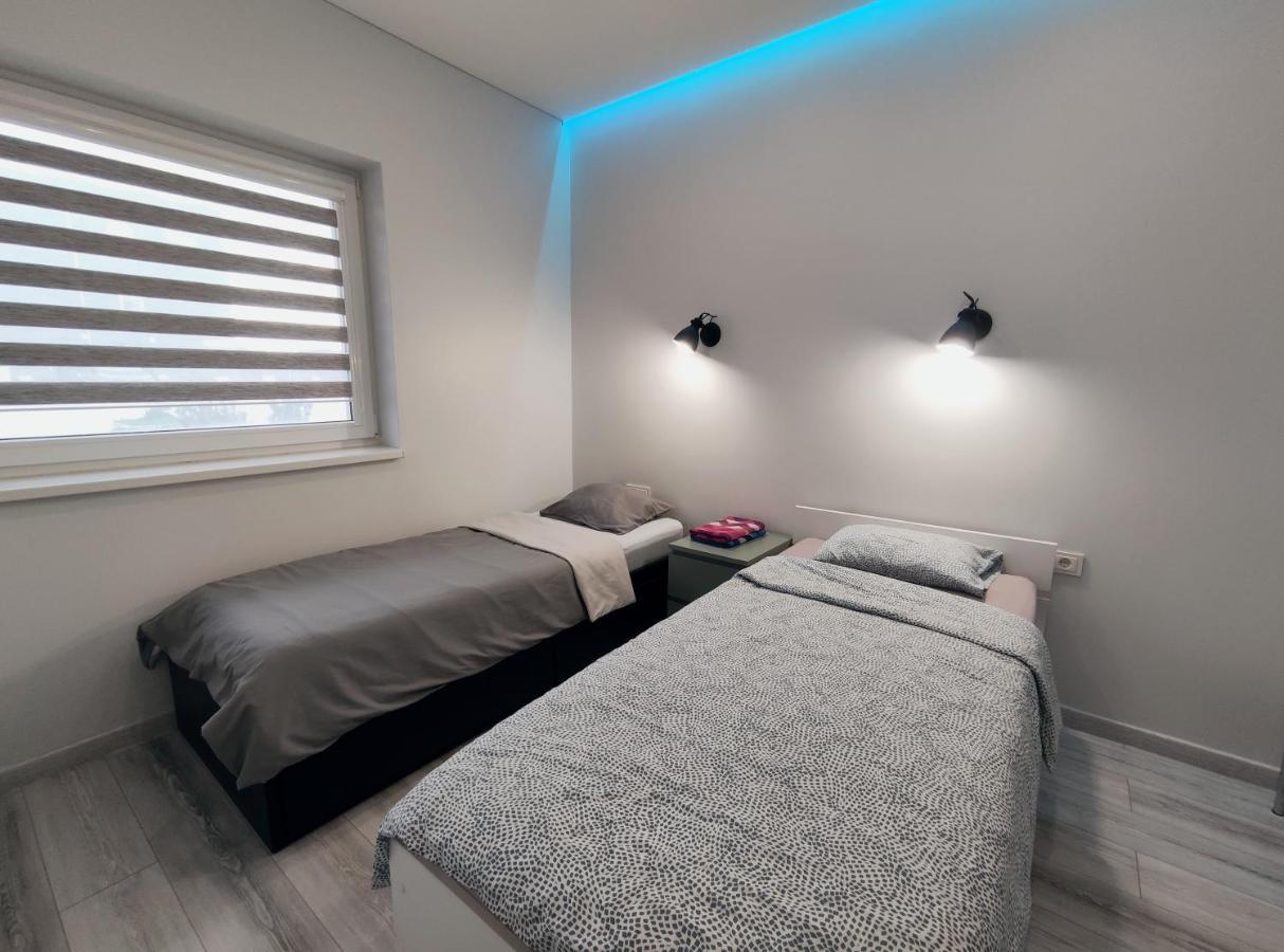 K-Town - Apartments Viabaltic Kaunas Esterno foto